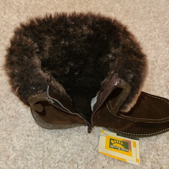 Spring Step suede boots - Picture 7 of 10